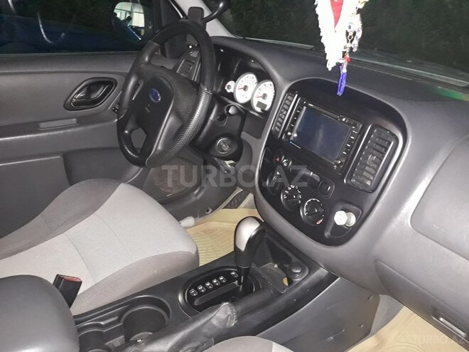 Ford Escape 2004, 161 km - 2.3 l - Ağcabədi