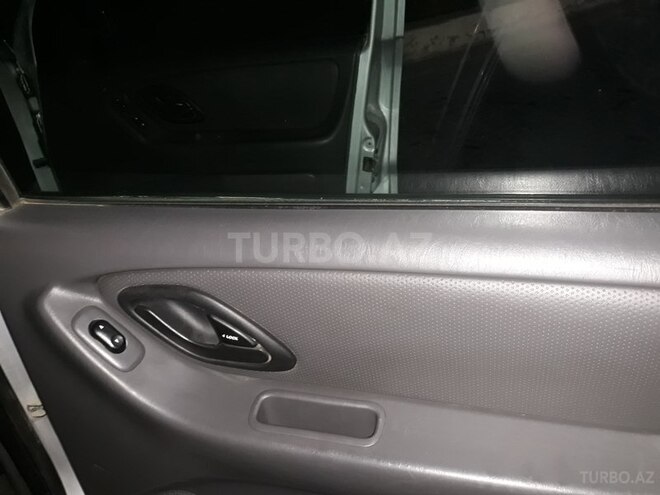 Ford Escape 2004, 161 km - 2.3 l - Ağcabədi