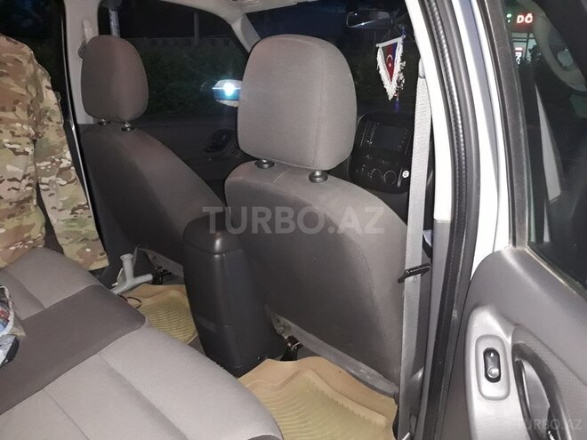 Ford Escape 2004, 161 km - 2.3 l - Ağcabədi