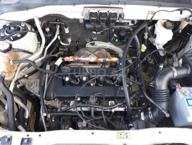 Ford Escape 2004, 161 km - 2.3 l - Ağcabədi