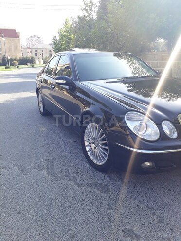 Mercedes E 270 2004, 364,000 km - 2.7 l - Bakı