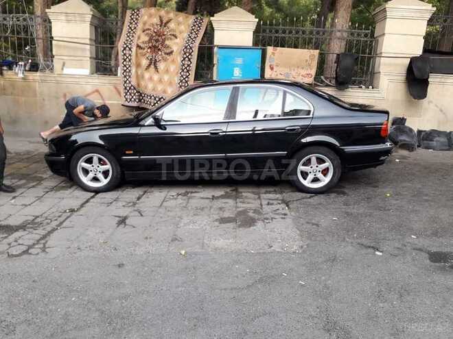 BMW 523 1996, 320,000 km - 2.5 l - Şamaxı