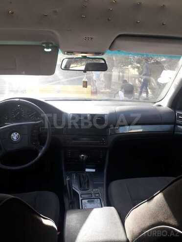 BMW 523 1996, 320,000 km - 2.5 l - Şamaxı