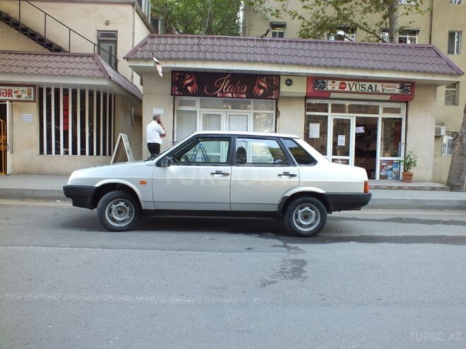 LADA (VAZ) 21099 2004, 284,810 km - 1.5 l - Yevlax
