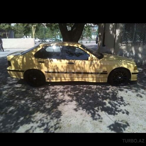 BMW 318 1994, 200,000 km - 1.9 л - Bakı