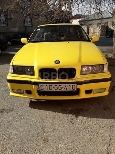 BMW 318 1994, 200,000 km - 1.9 л - Bakı