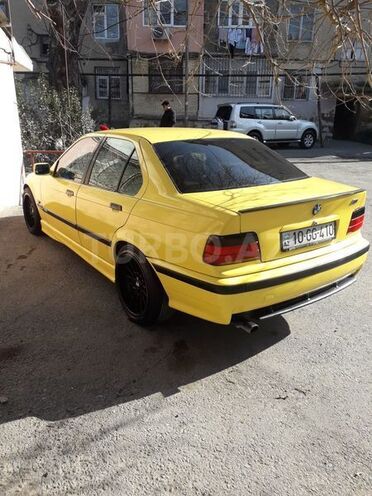 BMW 318 1994, 200,000 km - 1.9 л - Bakı
