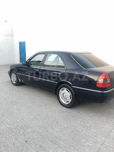 Mercedes C 180 1995, 215,000 km - 1.8 l - Bakı