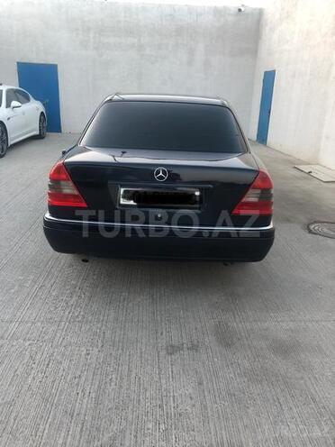 Mercedes C 180 1995, 215,000 km - 1.8 l - Bakı