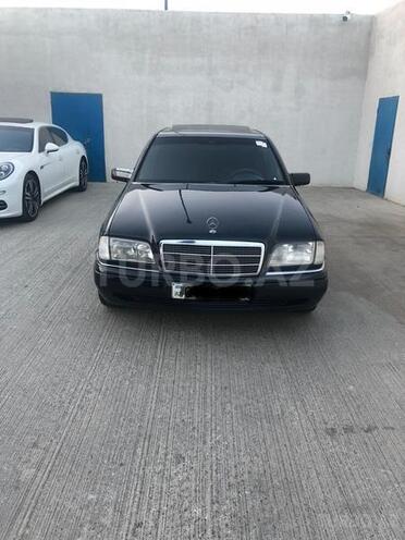 Mercedes C 180 1995, 215,000 km - 1.8 l - Bakı