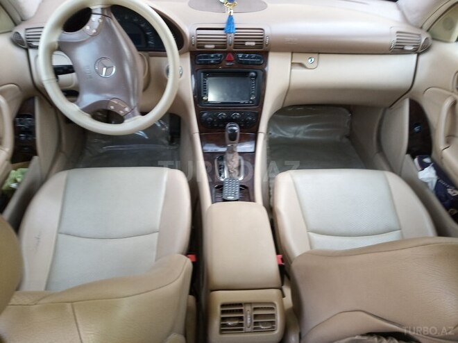 Mercedes C 240 2002, 2,802,002 km - 1.7 l - Xırdalan