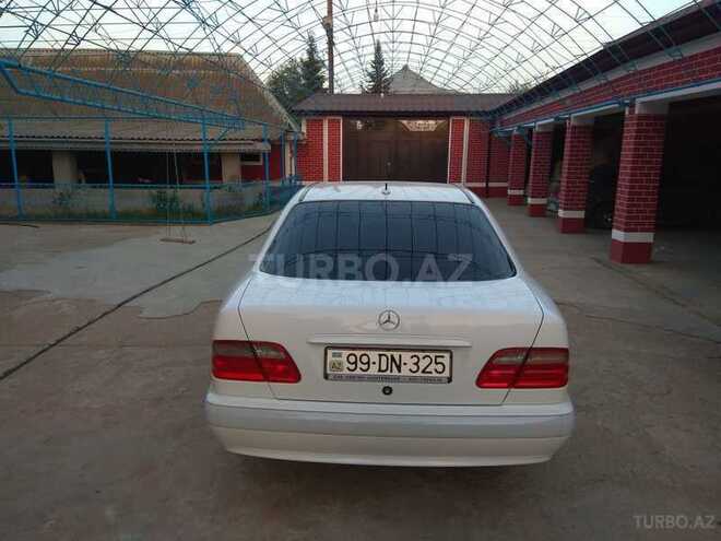 Mercedes E 280 2000, 169,331 km - 0.3 l - Masallı