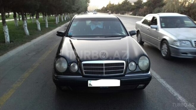 Mercedes E 230 1996, 555,000 km - 2.3 l - Xırdalan