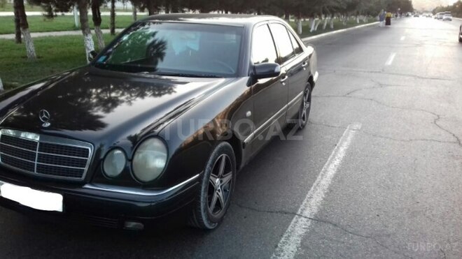 Mercedes E 230 1996, 555,000 km - 2.3 l - Xırdalan
