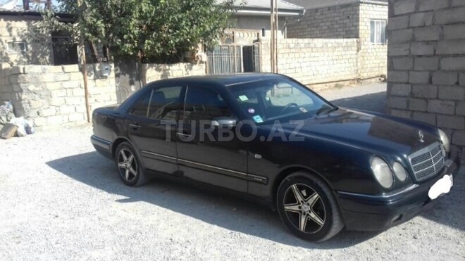 Mercedes E 230 1996, 541,523 km - 2.3 l - Bakı
