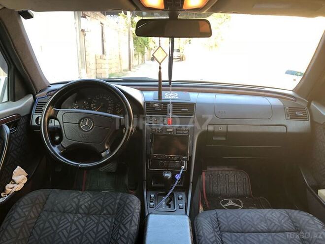 Mercedes C 200 1996, 300,000 km - 2.0 l - Bakı