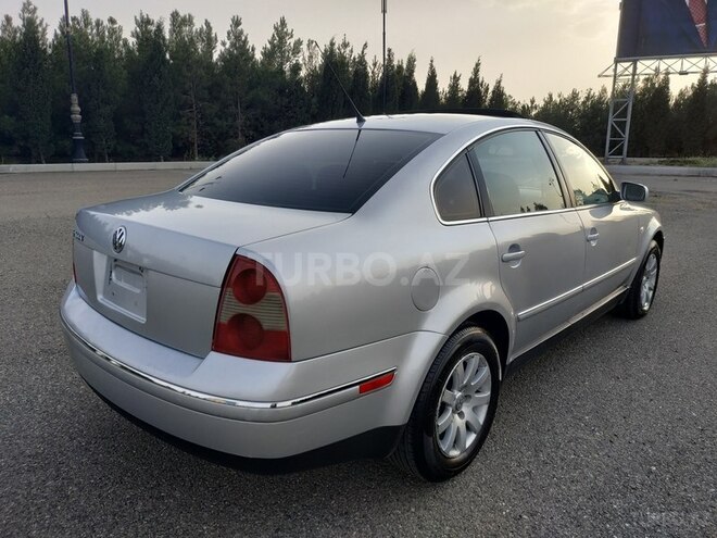 Volkswagen Passat 2003, 180,356 km - 1.8 l - Gəncə