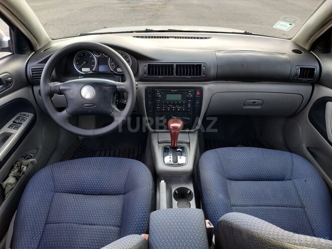 Volkswagen Passat 2003, 180,356 km - 1.8 l - Gəncə