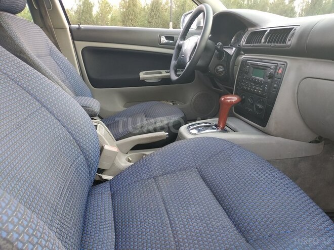 Volkswagen Passat 2003, 180,356 km - 1.8 l - Gəncə