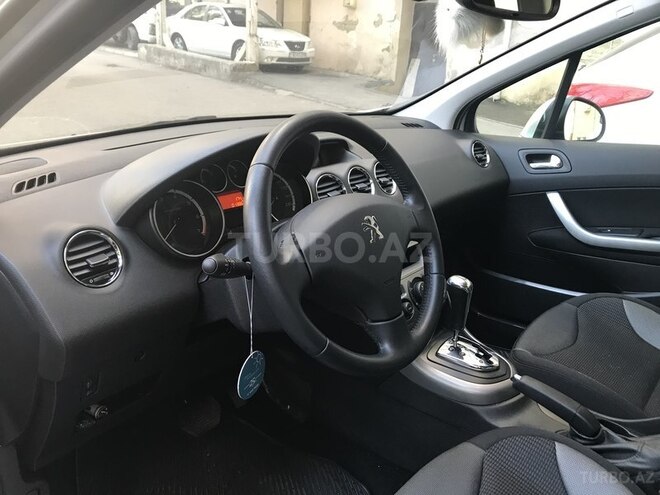 Peugeot 308 2012, 24,000 km - 1.6 л - Bakı