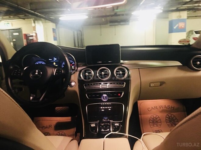 Mercedes C 300 2015, 43,500 km - 2.0 l - Bakı