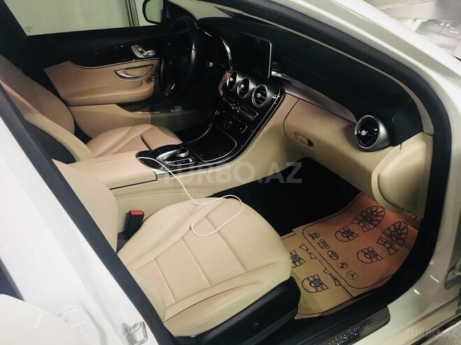 Mercedes C 300 2015, 43,500 km - 2.0 l - Bakı
