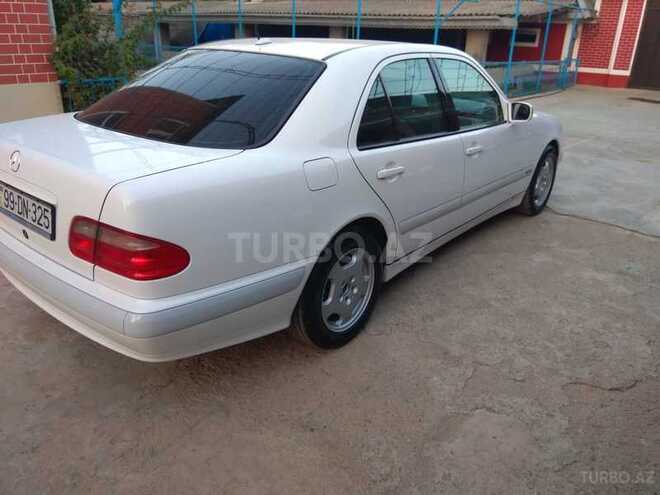 Mercedes E 280 2000, 166,000 km - 2.8 l - Masallı