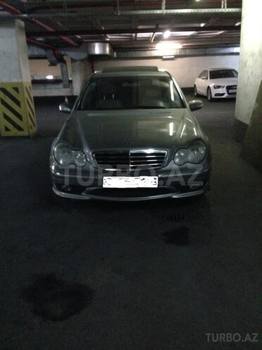 Mercedes C 230 2006, 220,000 km - 2.5 l - Bakı