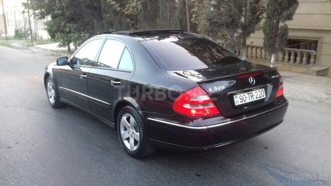 Mercedes E 320 2002, 250,000 km - 3.2 l - Bakı
