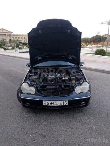 Mercedes C 220 2002, 400,000 km - 0.2 l - Bakı