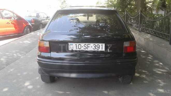 Opel Astra 1993, 173,000 km - 1.6 l - Bakı