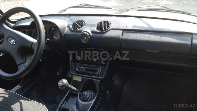 LADA (VAZ) 2106 2000, 189,000 km - 1.6 l - Qazax