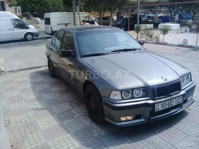 BMW 318 1993, 200,000 km - 0.2 l - Bakı