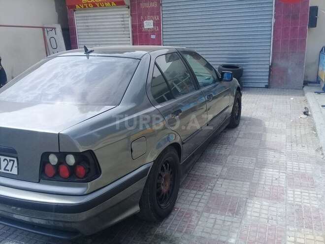 BMW 318 1993, 200,000 km - 0.2 l - Bakı