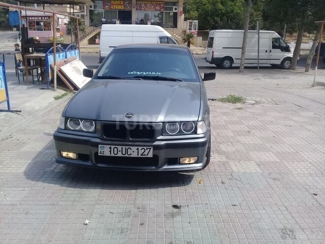 BMW 318 1993, 200,000 km - 0.2 l - Bakı