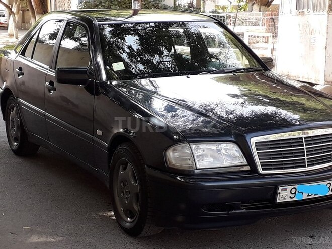 Mercedes C 200 1998, 235,000 km - 2.0 l - Sumqayıt