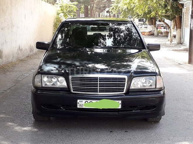 Mercedes C 200 1998, 235,000 km - 2.0 l - Sumqayıt