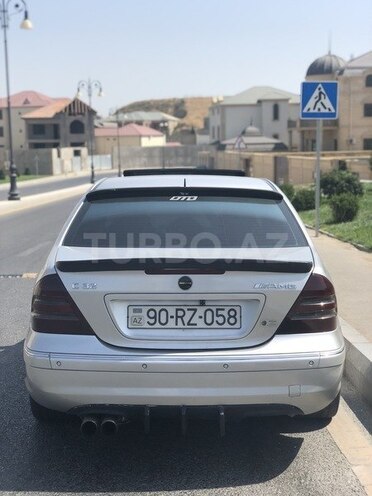 Mercedes C 32 AMG 2004, 271,000 km - 3.2 l - Bakı
