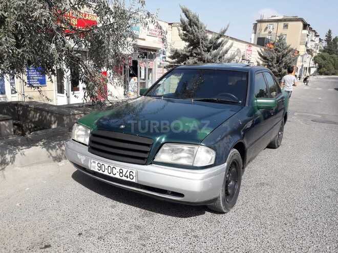 Mercedes C 220 1995, 258,000 km - 2.2 l - Bakı