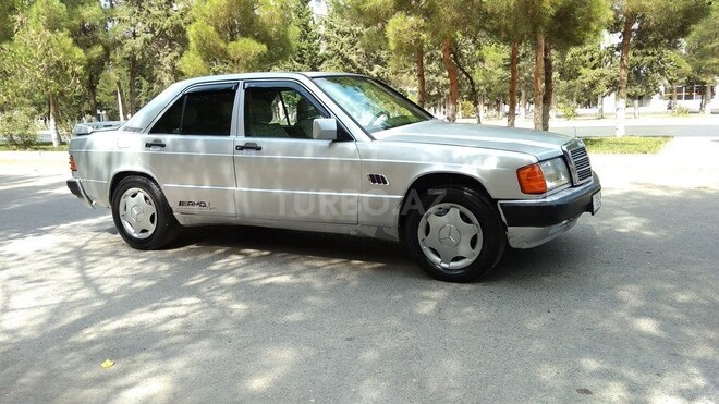 Mercedes 190 1990, 345,000 km - 1.8 l - Sumqayıt