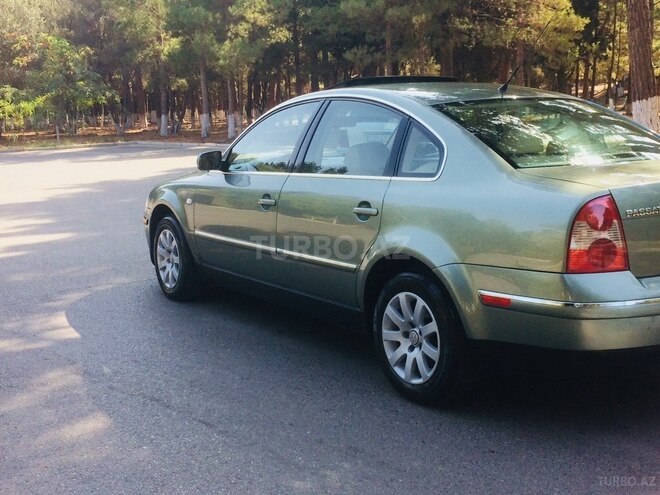 Volkswagen Passat 2002, 235,000 km - 1.8 l - Sumqayıt