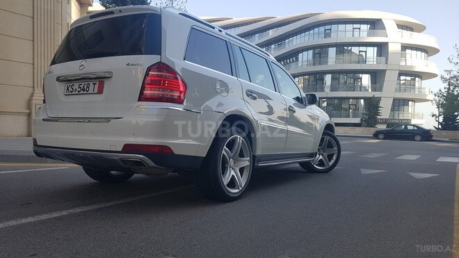 Mercedes GL 550 2010, 98,000 km - 5.5 l - Bakı