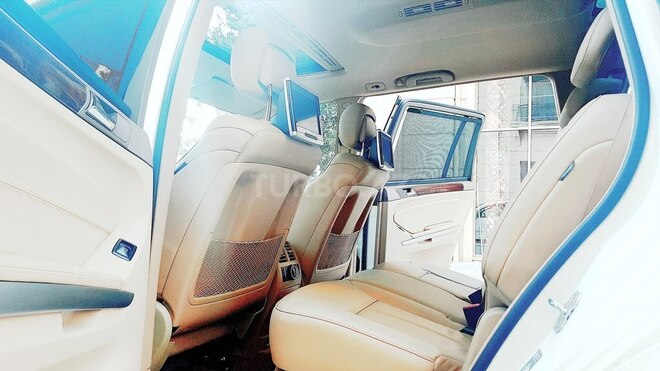 Mercedes GL 550 2010, 98,000 km - 5.5 l - Bakı