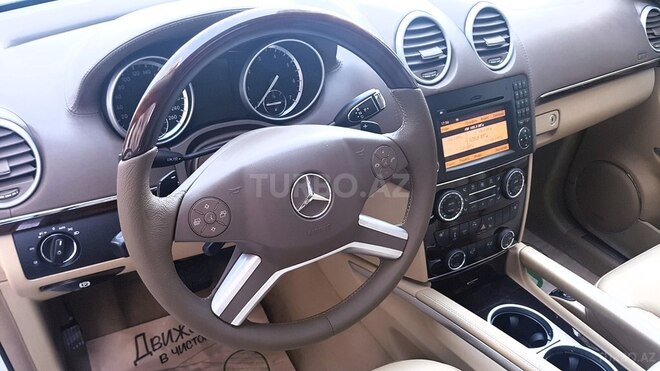 Mercedes GL 550 2010, 98,000 km - 5.5 l - Bakı