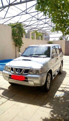 Nissan Terrano 2004, 580,795 km - 2.7 л - Bakı