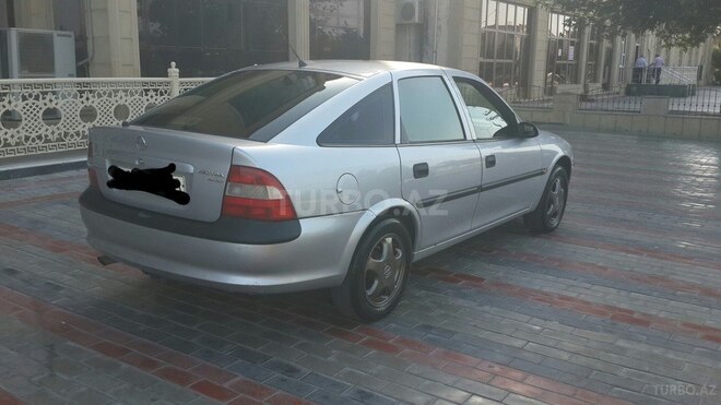 Opel Vectra 1998, 258,000 km - 1.8 l - Sumqayıt