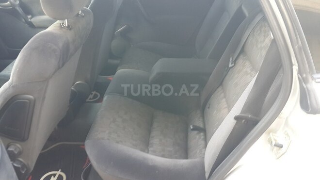 Opel Vectra 1998, 258,000 km - 1.8 l - Sumqayıt