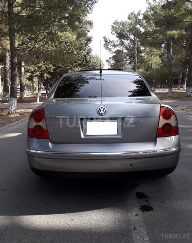 Volkswagen Passat 2003, 160,000 km - 1.8 l - Sumqayıt