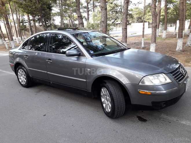 Volkswagen Passat 2003, 160,000 km - 1.8 l - Sumqayıt
