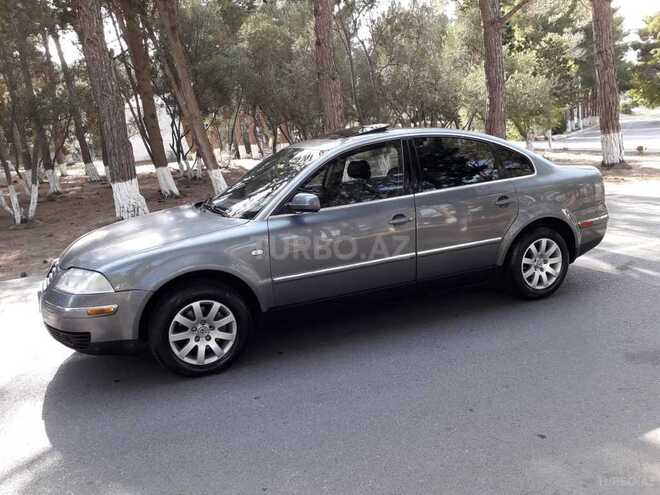 Volkswagen Passat 2003, 160,000 km - 1.8 l - Sumqayıt